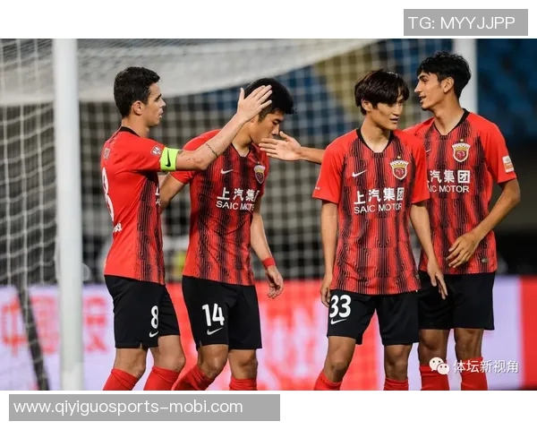 克雷桑精彩表现助力泰山队大胜对手5-1再添一城