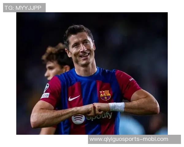 莱万谈巴萨进球压力表示尊重但内心犹豫是否破门